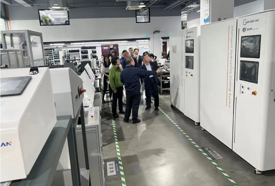 市督导组、临港集团领导莅临昊丰医疗参观考察(图4)